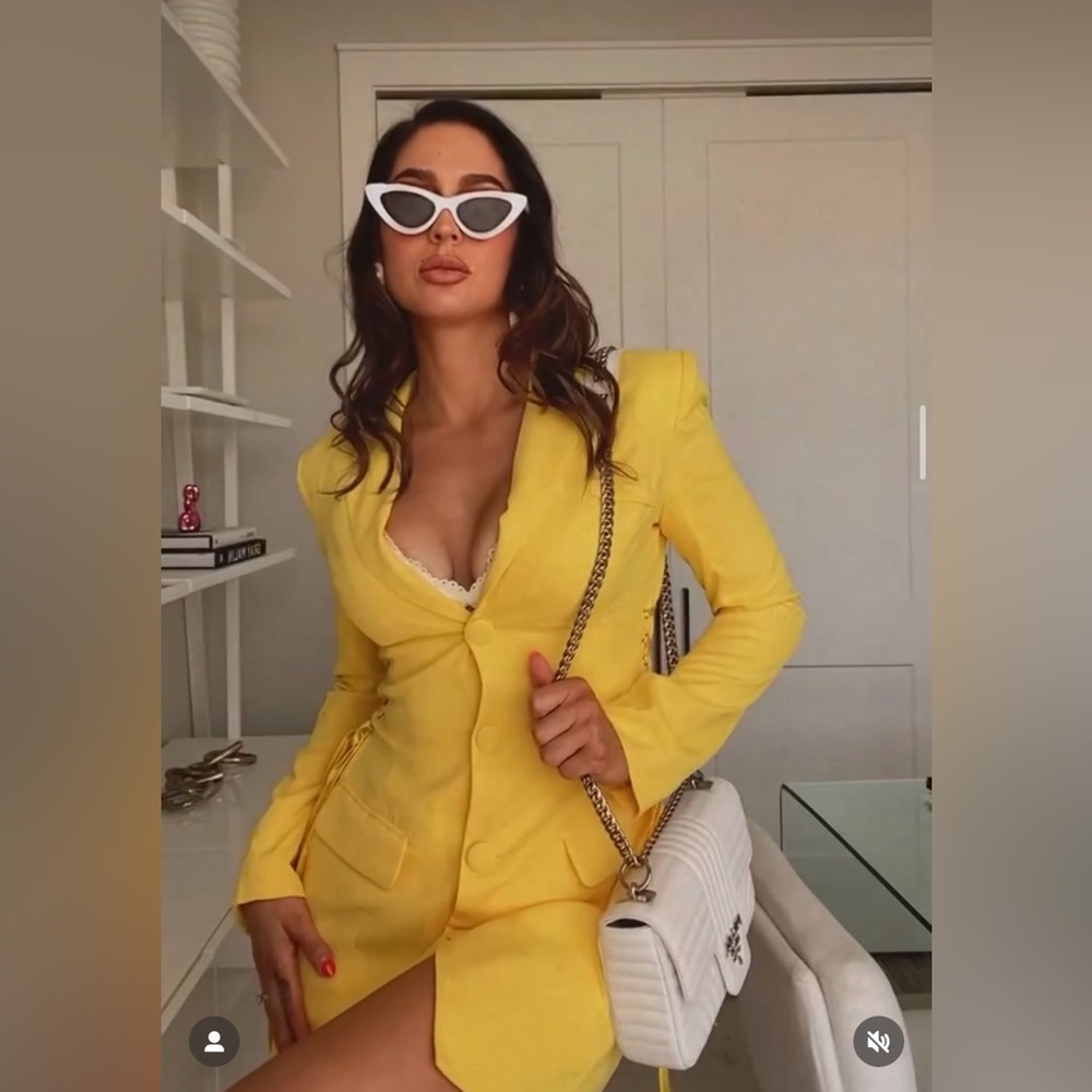 Fashion Nova Yellow Women's Blazer